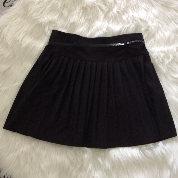 Black Mini Skirt/NWO Tag - Picture 4 of 5